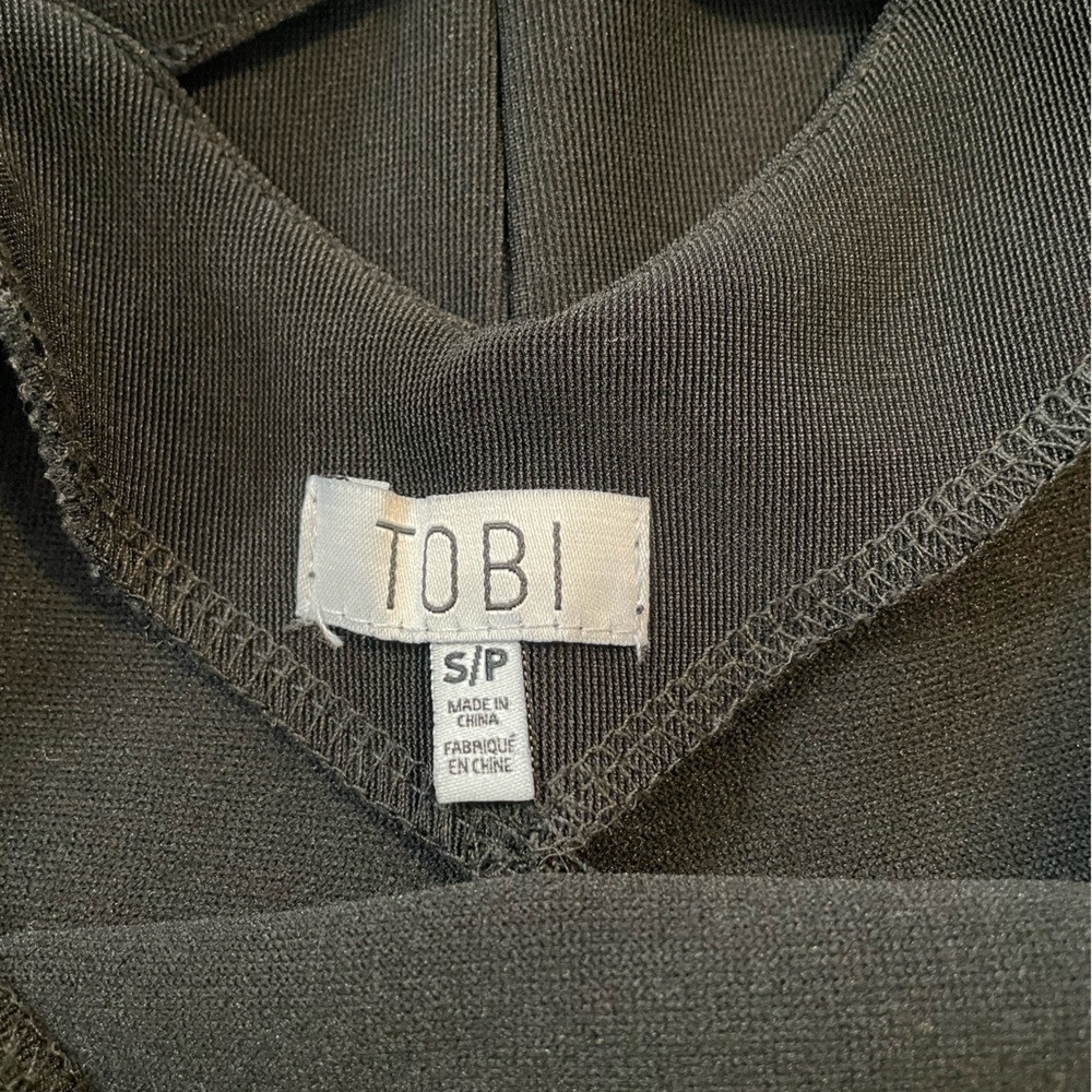TOBI Black Bodycon Style Mini Skirt With Crisscross Cut Out Detail- Size Small - Picture 6 of 11